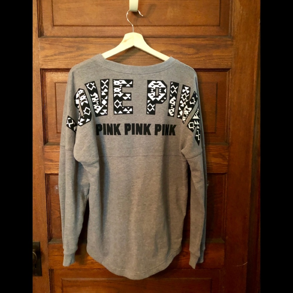 PINK Long Sleeve Sweatshirt Lightweight EUC